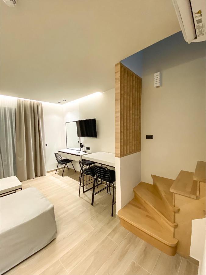 Barbie Hotel Apartments Ialysos  Ngoại thất bức ảnh