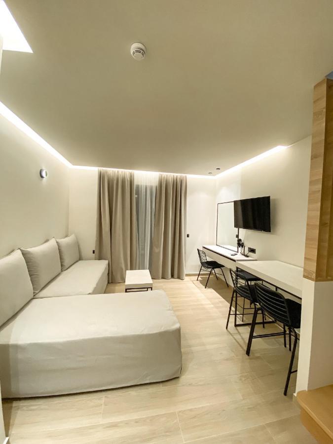 Barbie Hotel Apartments Ialysos  Ngoại thất bức ảnh