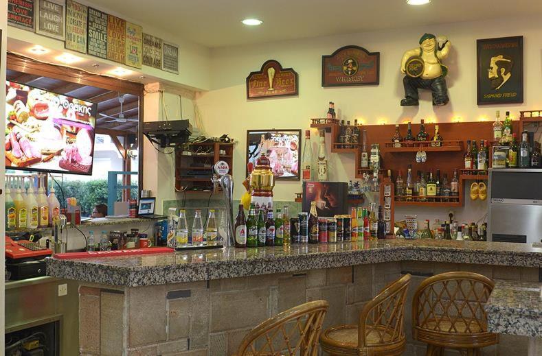 Barbie Hotel Apartments Ialysos  Ngoại thất bức ảnh