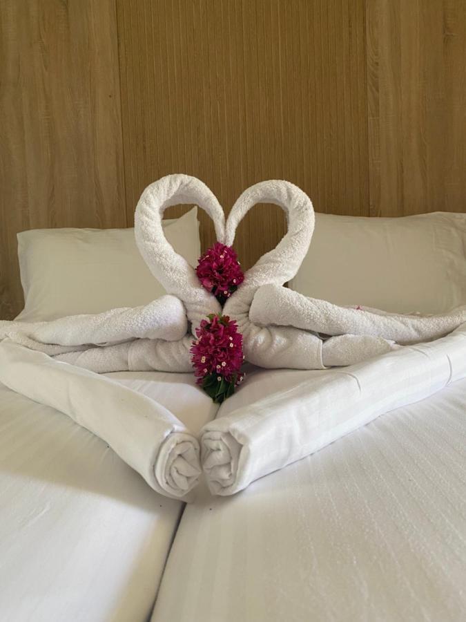 Barbie Hotel Apartments Ialysos  Ngoại thất bức ảnh