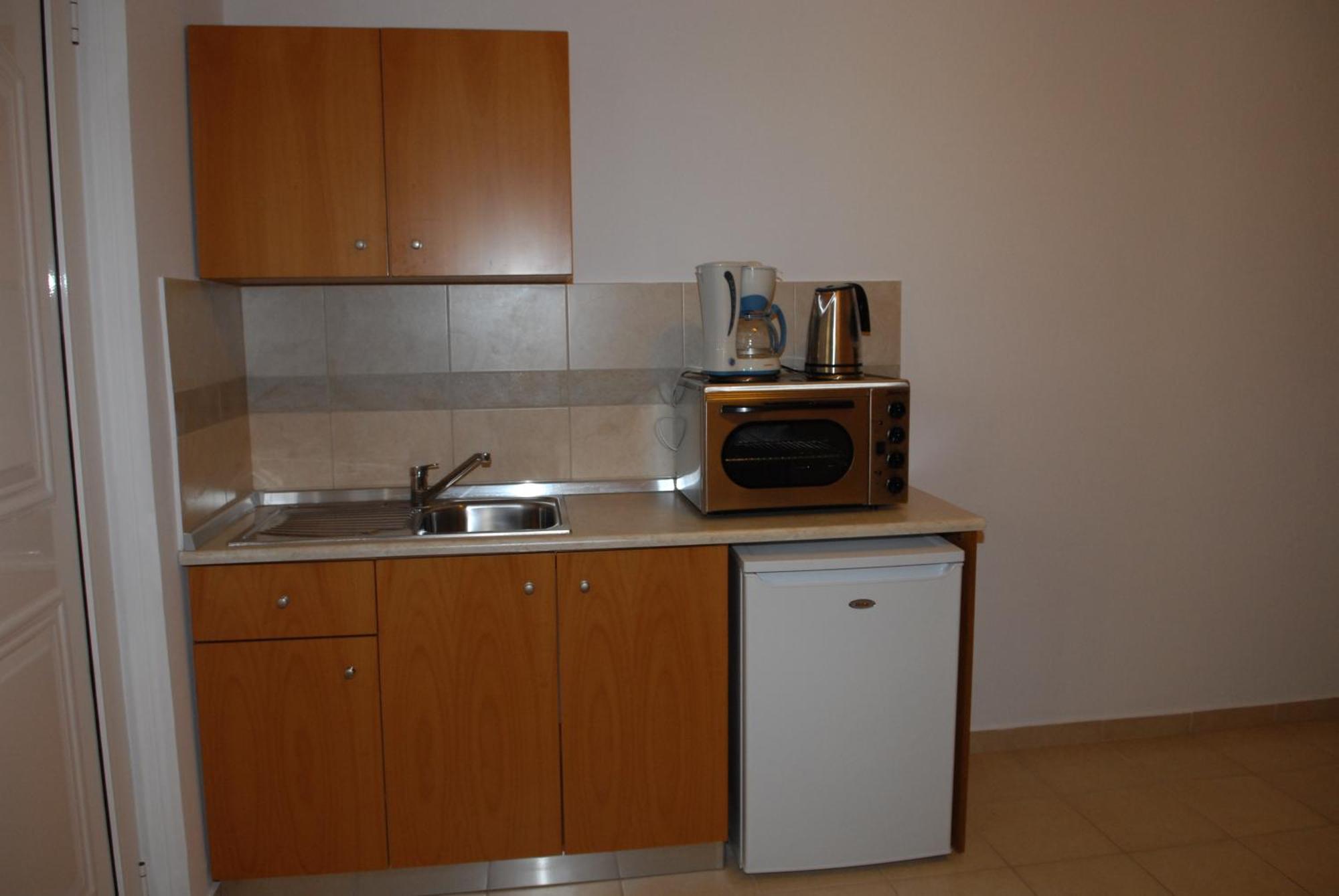 Barbie Hotel Apartments Ialysos  Ngoại thất bức ảnh